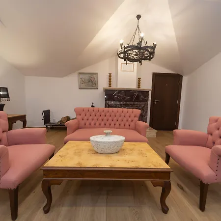 Elif Hanim & 3* Akyaka (Mugla)