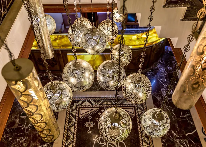 Elif Hanim & Szálloda Akyaka